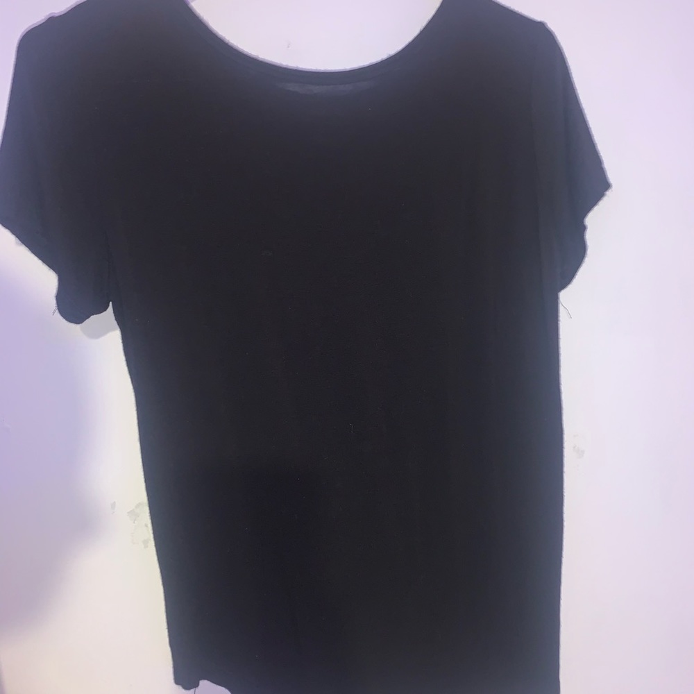 plain black shirt